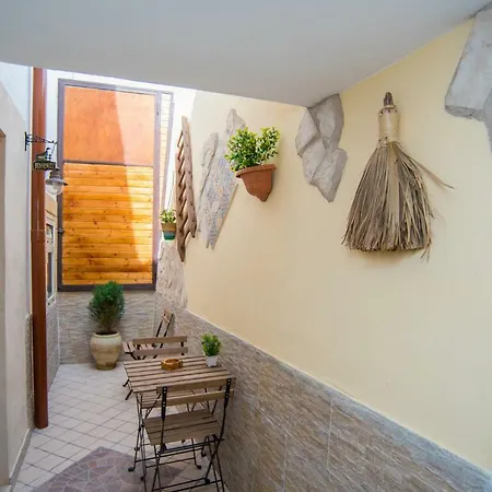 La Nicchia 2 Apartment Noto Exterior photo